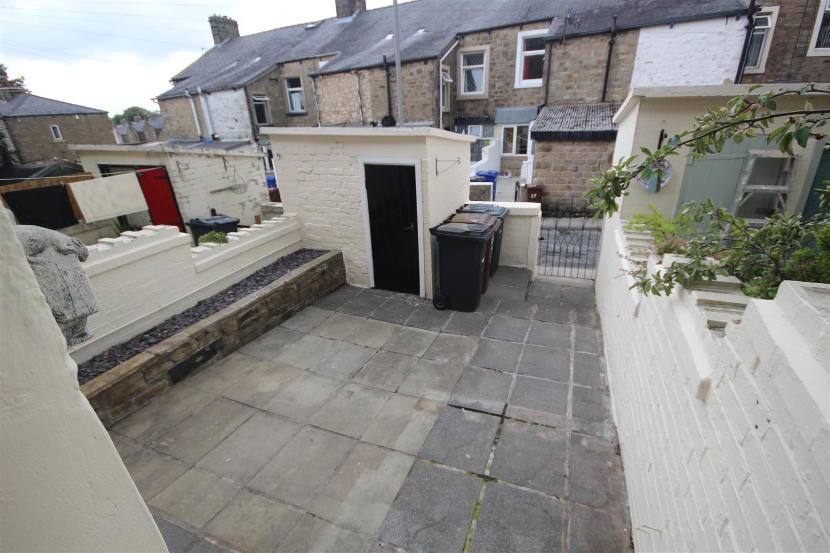 2 bedroom terraced house For Sale in Barnoldswick - IMG_8308.jpg